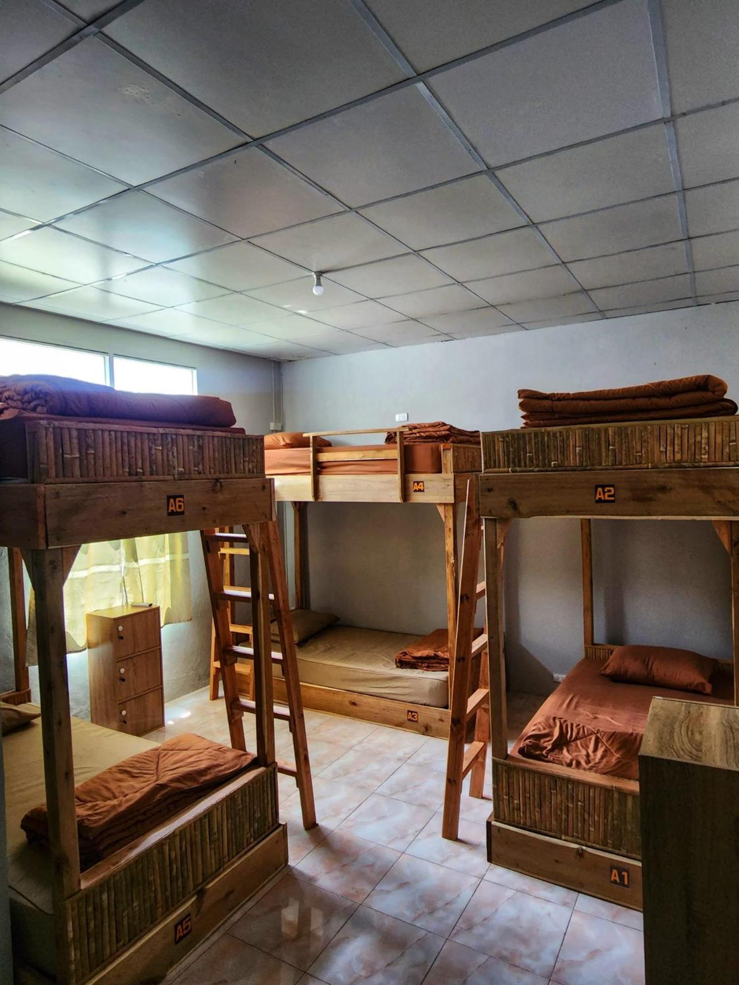 Seven Nine Hostel - Calm Place To Sleep Baan Tai Exterior photo